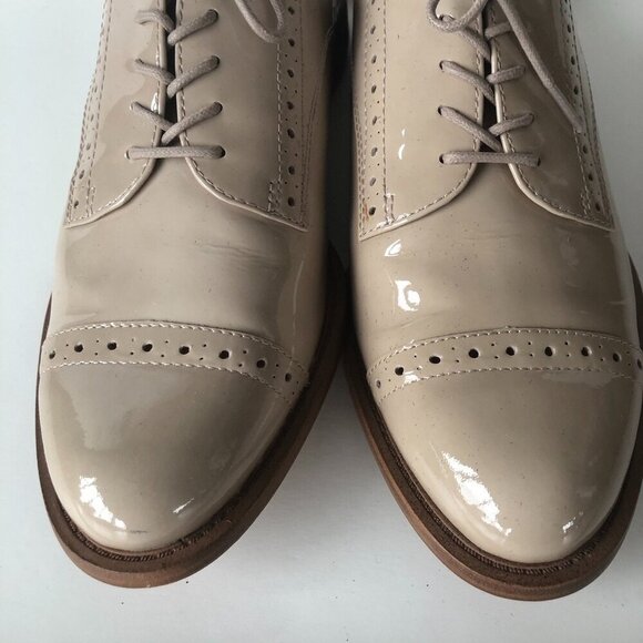 VINCE CAMUTO closed-toe tan patent leather slide/mule lace-up oxford look US 8M - Picture 3 of 15